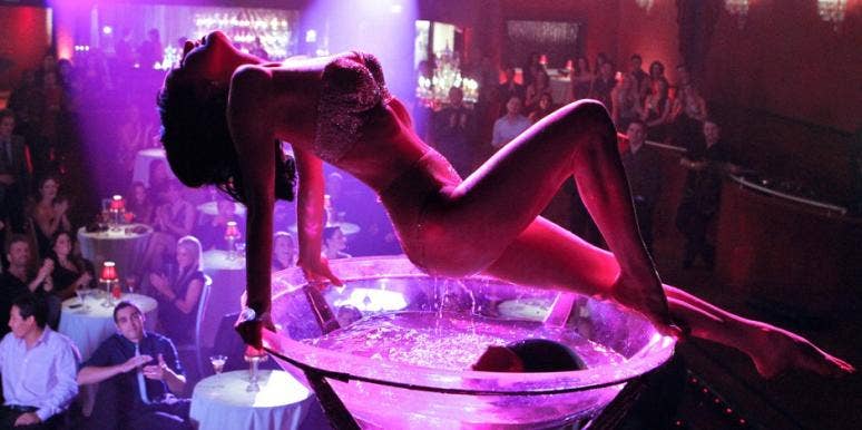 Crazy videos and mature Sexy midget girl squirtin